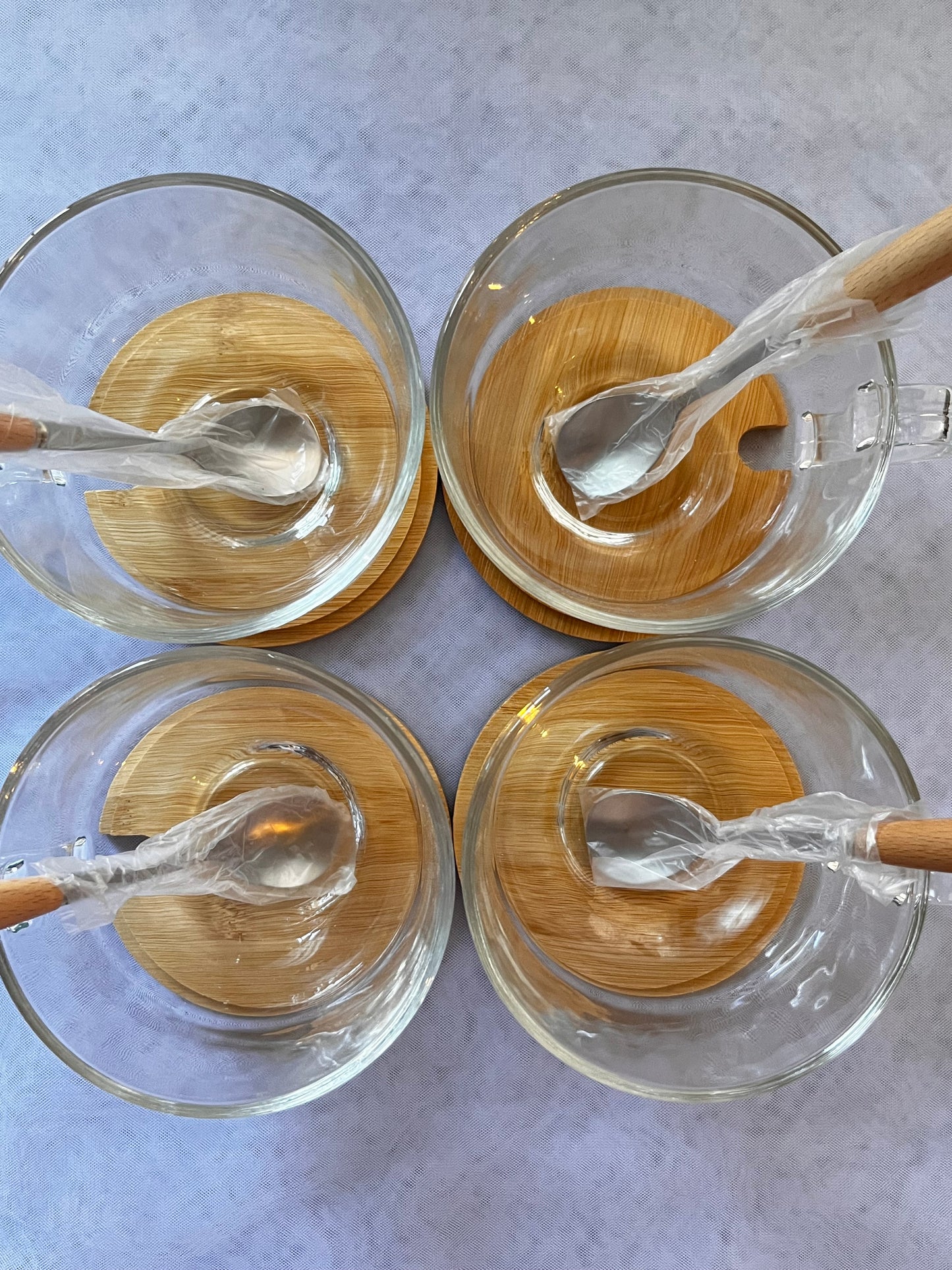 4PC Glass Mugs with Lid &Spoon-Free shipping