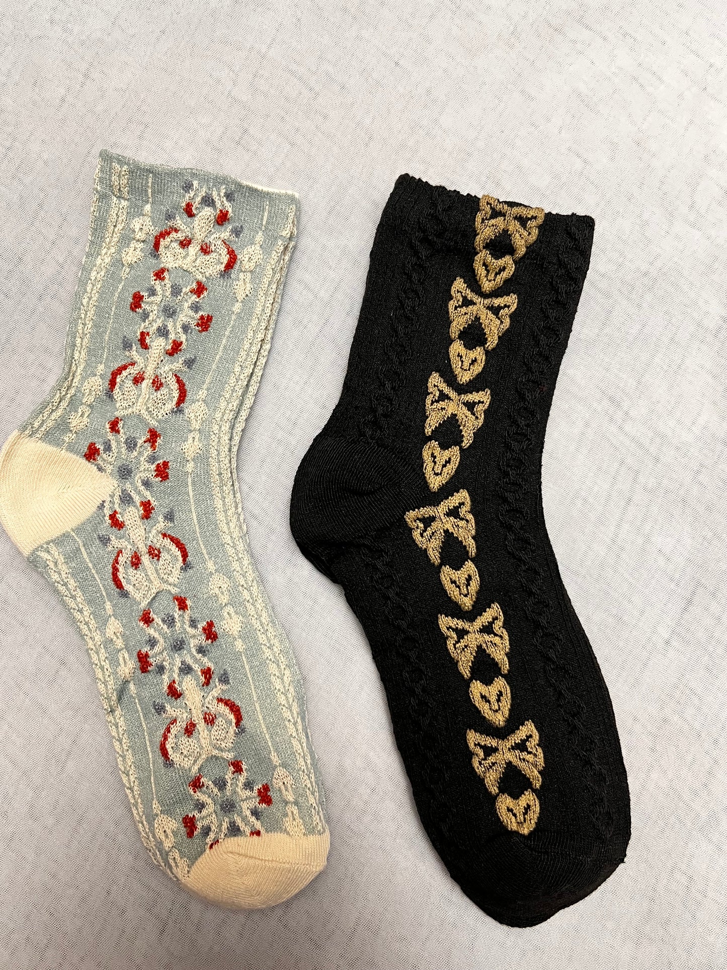 3 Pairs Retro Textured Socks.